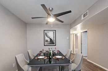 Model dining room - Photo Gallery 3