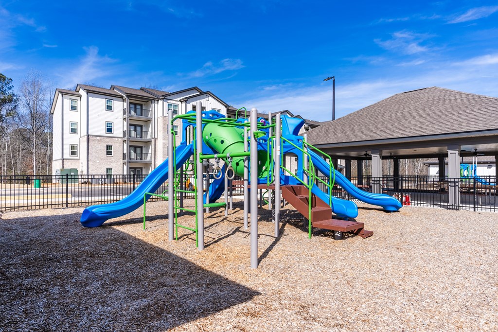 the preserve at ballantyne commons playground with slides