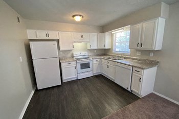 Kitchen - Photo Gallery 10