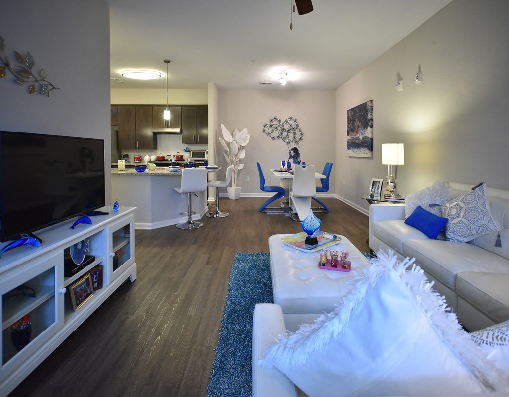 Living Room With TV at Arbours at Crown Point, Ocoee