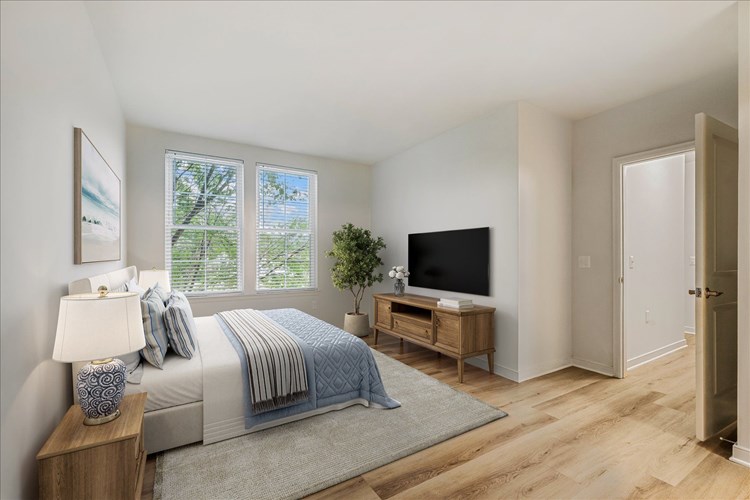 River House Apartments