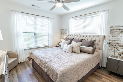 Carpeted Bedroom at Alys Crossing Apartments, Cypress, TX