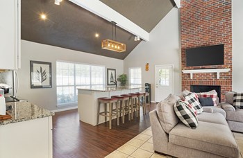 Arbors at Natchez Trace Clubhouse - Photo Gallery 6