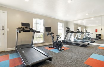 Arbors at Natchez Trace Fitness Center - Photo Gallery 3