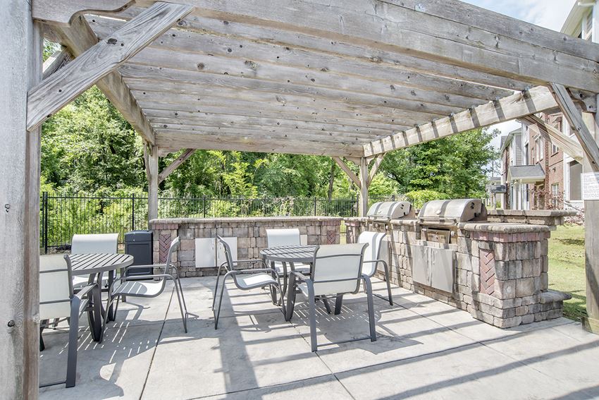 Broadstreet Grilling Area