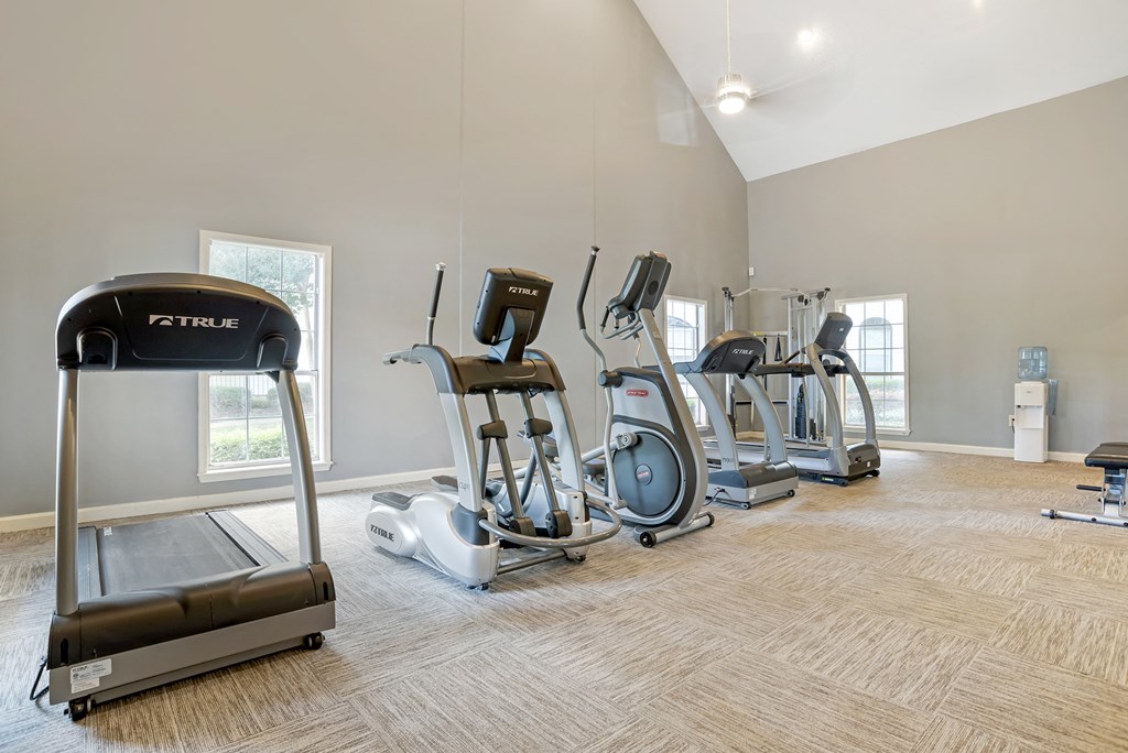 Crosswinds Fitness at Crosswinds Apartments, Pearl, MS