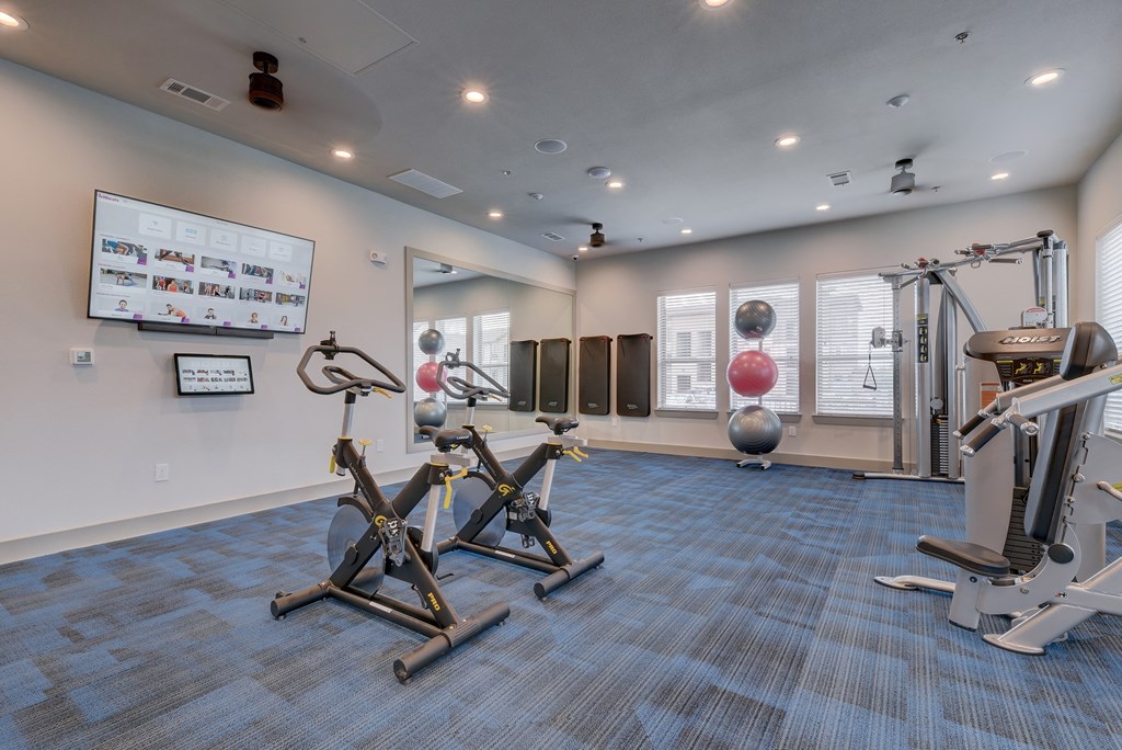 Estraya Fitness Center