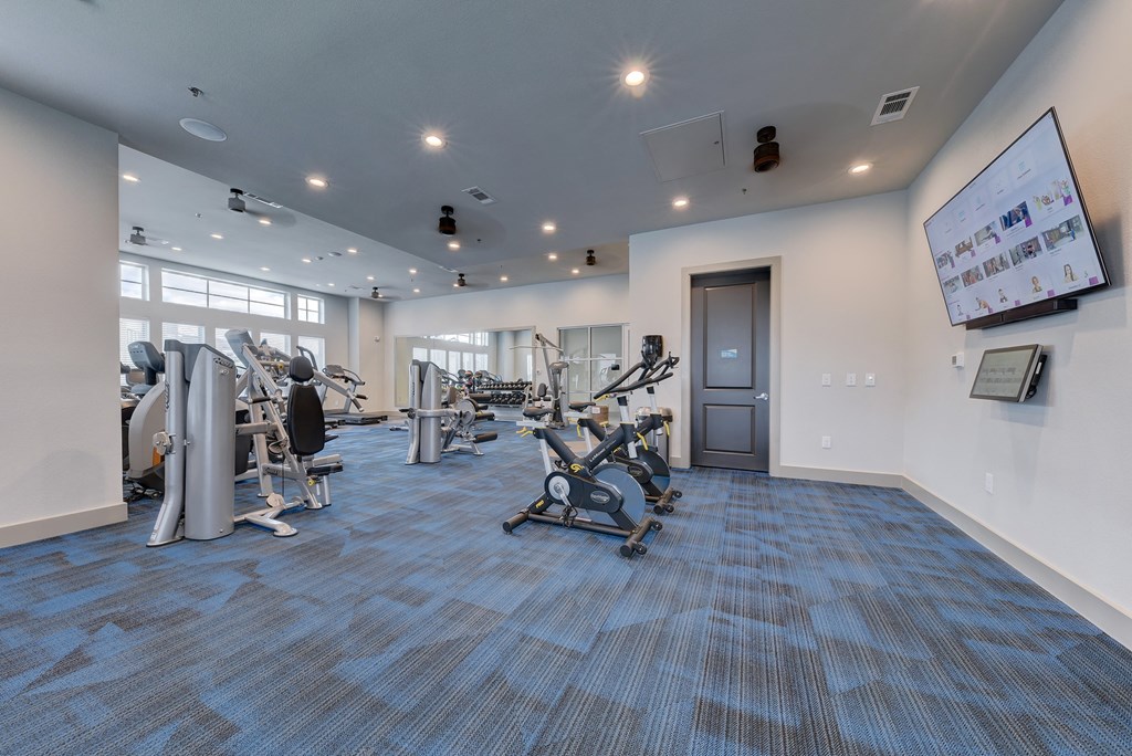 Estraya Fitness Center