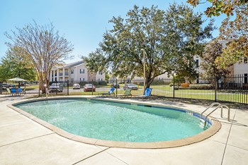 Grand at Pearl Pool - Photo Gallery 20