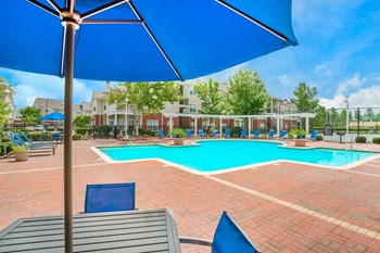 Greenbrier Pool - Photo Gallery 4