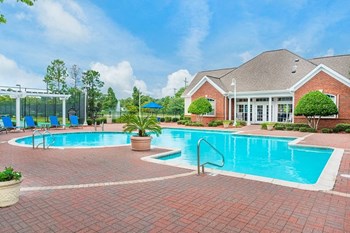 Greenbrier Pool - Photo Gallery 6