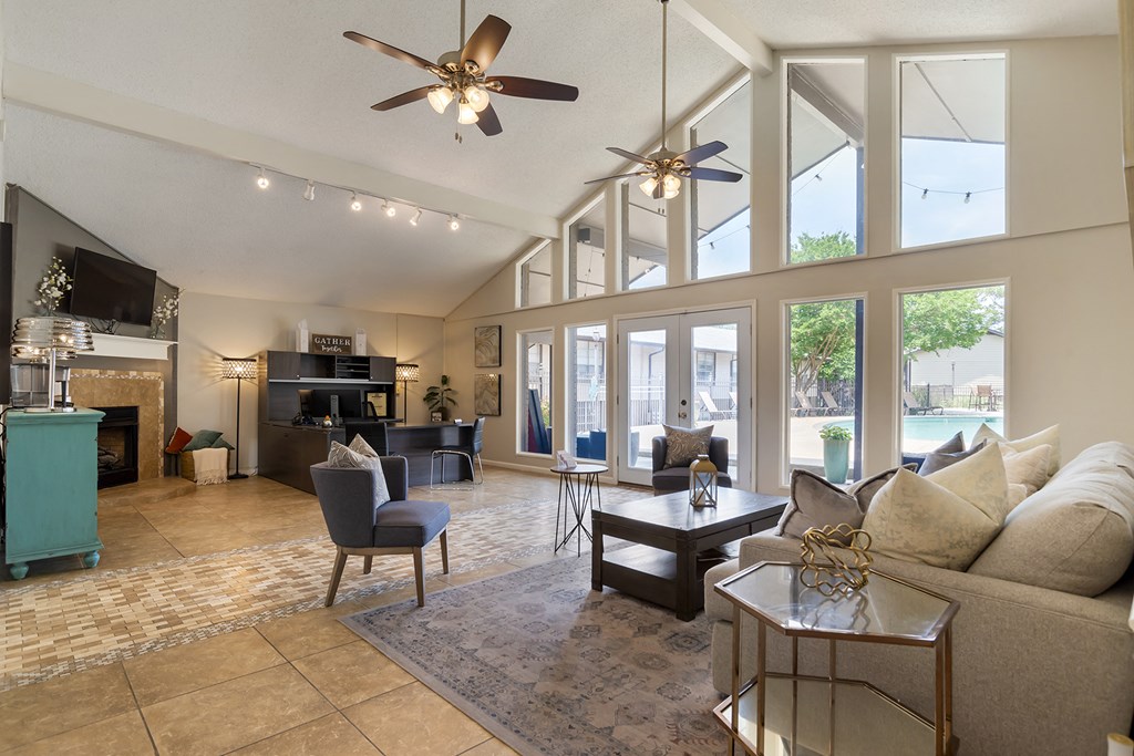 Clubhouse at Lakeshore Landing Apartments, Ridgeland, 39157