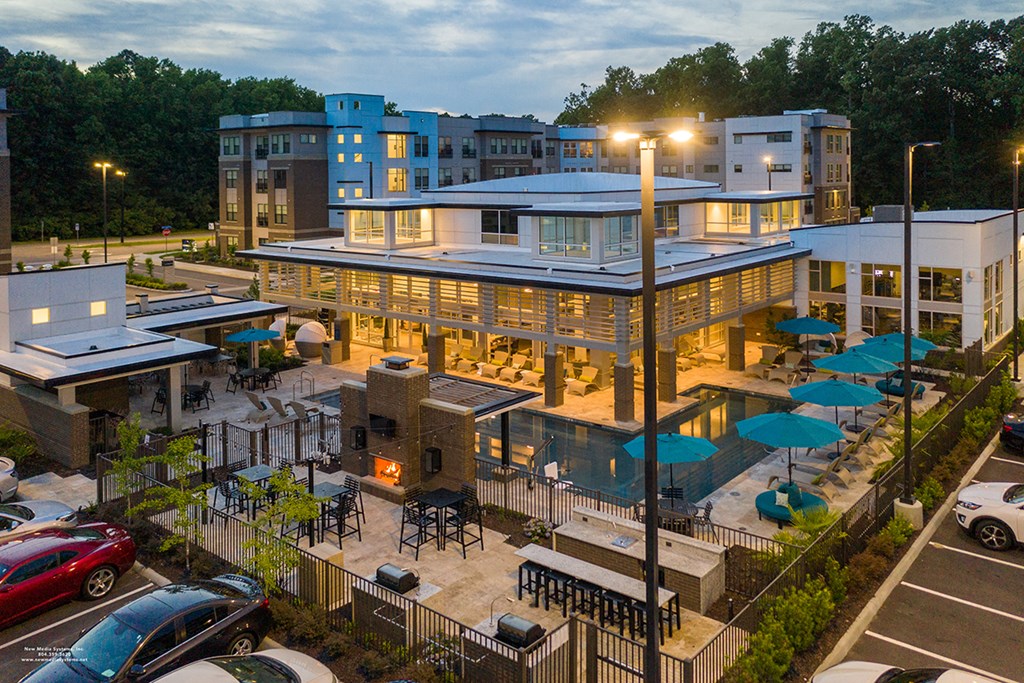 Lumen Exterior Night 2