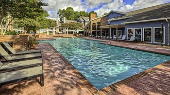 550 St. Michaels Way 1-2 Beds Apartment for Rent - Photo Gallery 4
