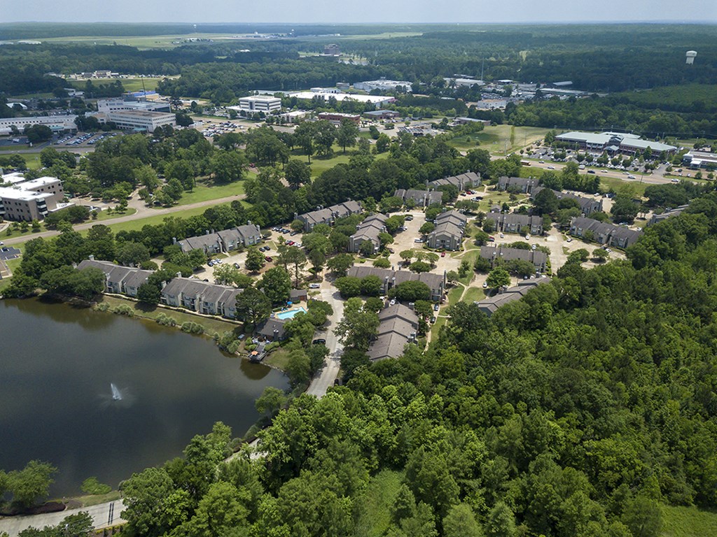 Aerial View at Reflection Pointe, Flowood, MS