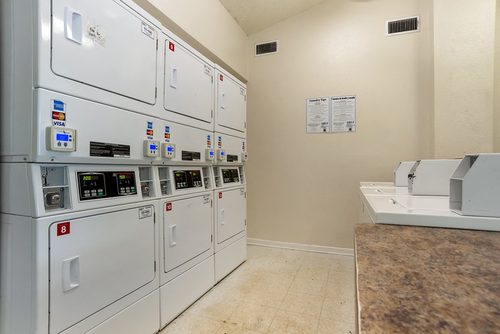 Laundry at Reflection Pointe, Flowood, MS