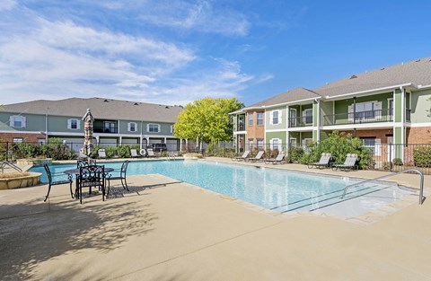 Swimming pool at Reflections of Island Park Apartments, Louisiana