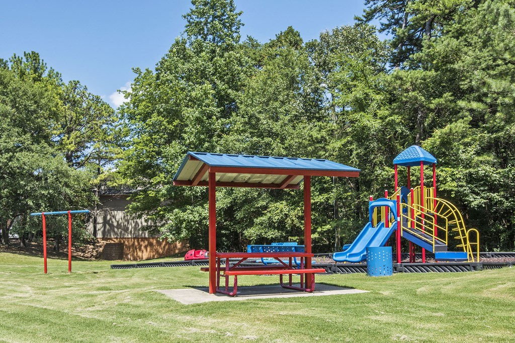 Riverchase_Playground