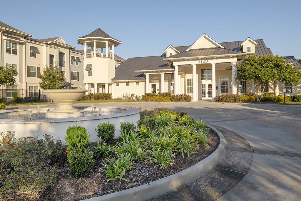 Robley Place Exterior