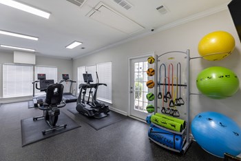 Southaven Pointe Fitness Center - Photo Gallery 6