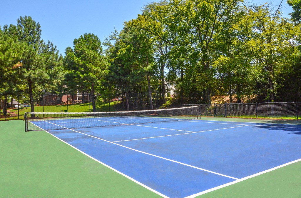 Tennis at Southaven Pointe Apartments, Southaven, 38671