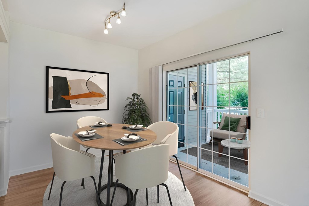 Dining Room at Spotswood Commons, Williamsburg, 23188  