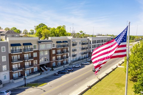 Exterior View at The Heights Apartments, Montgomery, Alabama