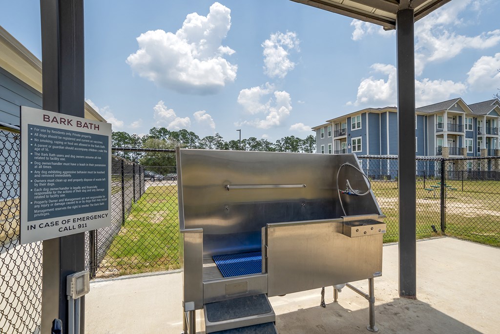 Dog bath at The Mason at Fremaux Park, Slidell