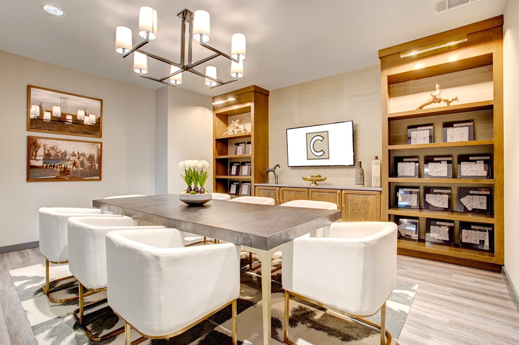 Courtyard With Ample Sitting at The Cosmopolitan, Tulsa