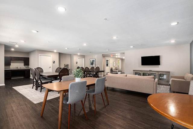 Seven45 Stocking Apartments