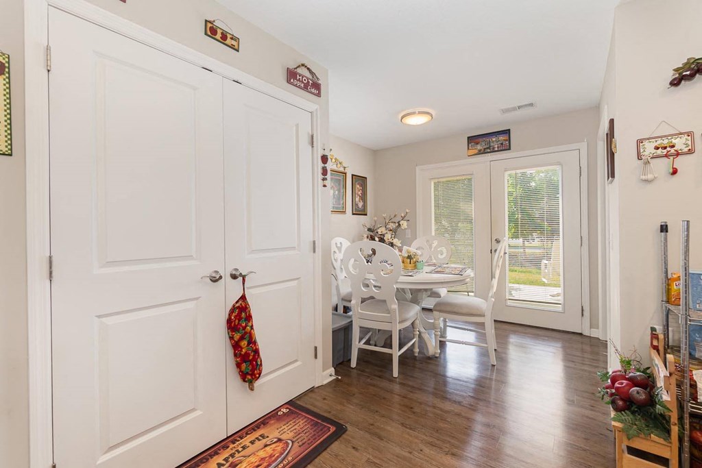 additional photo for property listing