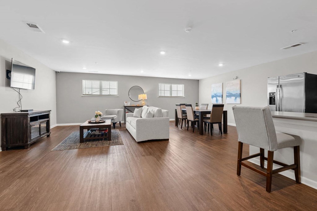 the estates at tanglewood|living room