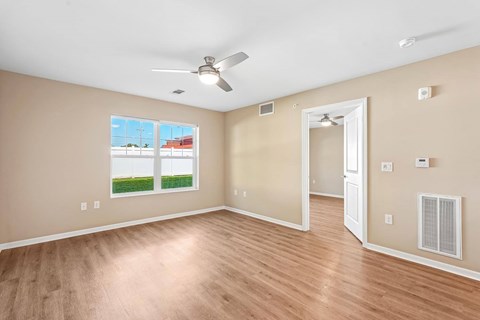 60 Obetz Rd 1-2 Beds Apartment for Rent