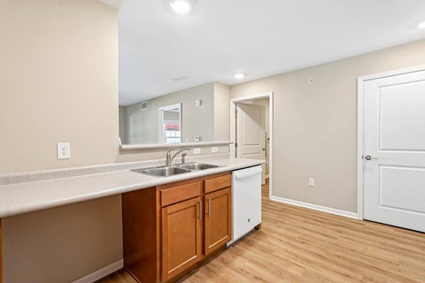 60 Obetz Rd 1-2 Beds Apartment for Rent