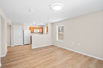 2375 SouthPark Drive 1-2 Beds Apartment, Affordable for Rent - Photo Gallery 14