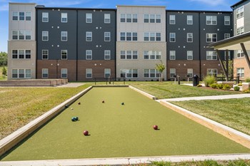 2375 SouthPark Drive 1-2 Beds Apartment, Affordable for Rent - Photo Gallery 27