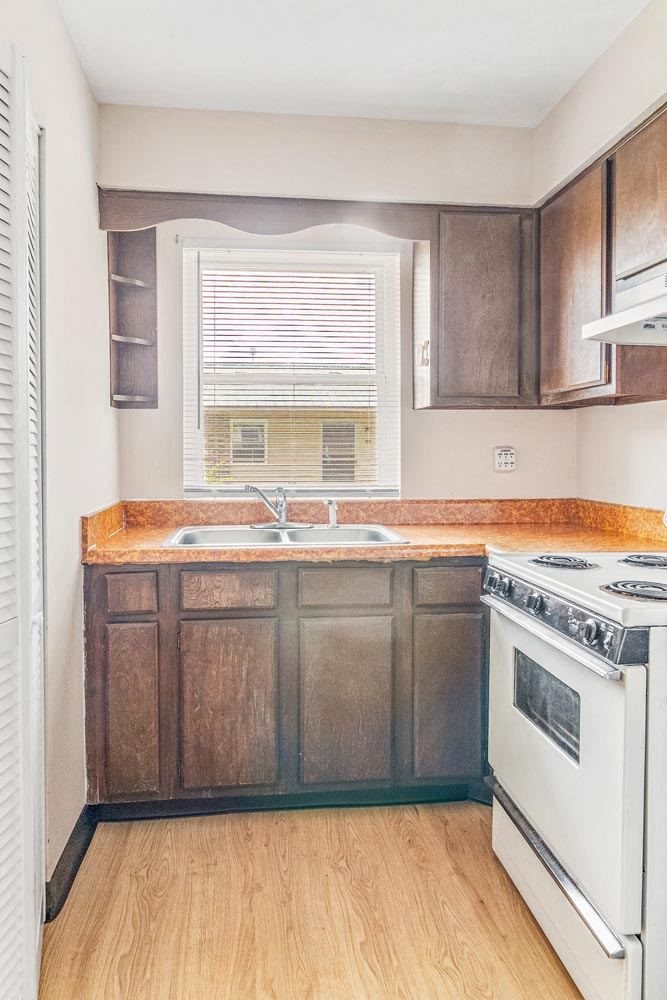 Walnut Street Apartments