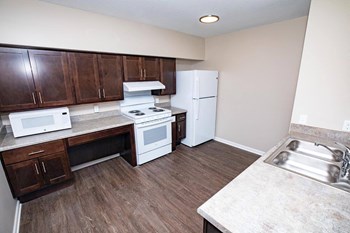 5409 NW Johnston Dr 1-2 Beds Apartment, Affordable for Rent - Photo Gallery 47