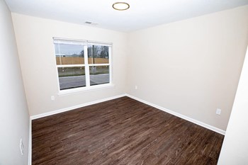 5409 NW Johnston Dr 1-2 Beds Apartment, Affordable for Rent - Photo Gallery 41