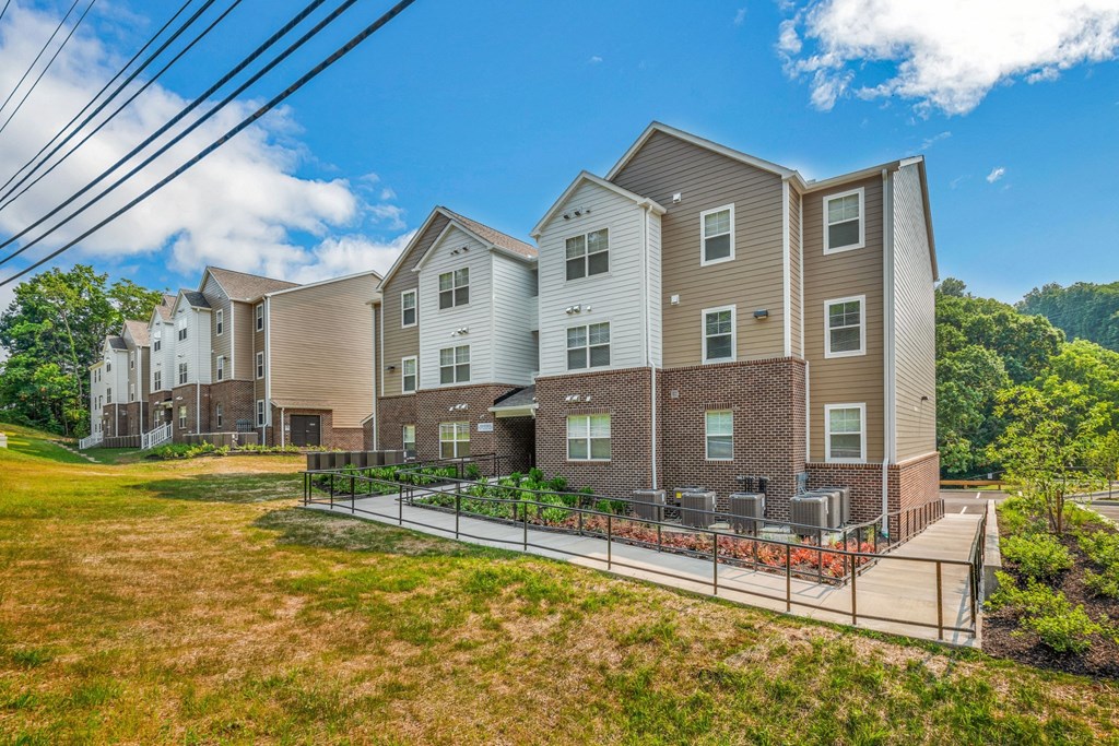 the preserve at ballantyne commons apartment homes for rent