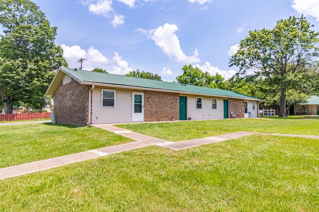 homes for sale and luxury real estate including horse farms and property in the areas