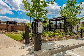 EV Charging - Photo Gallery 18