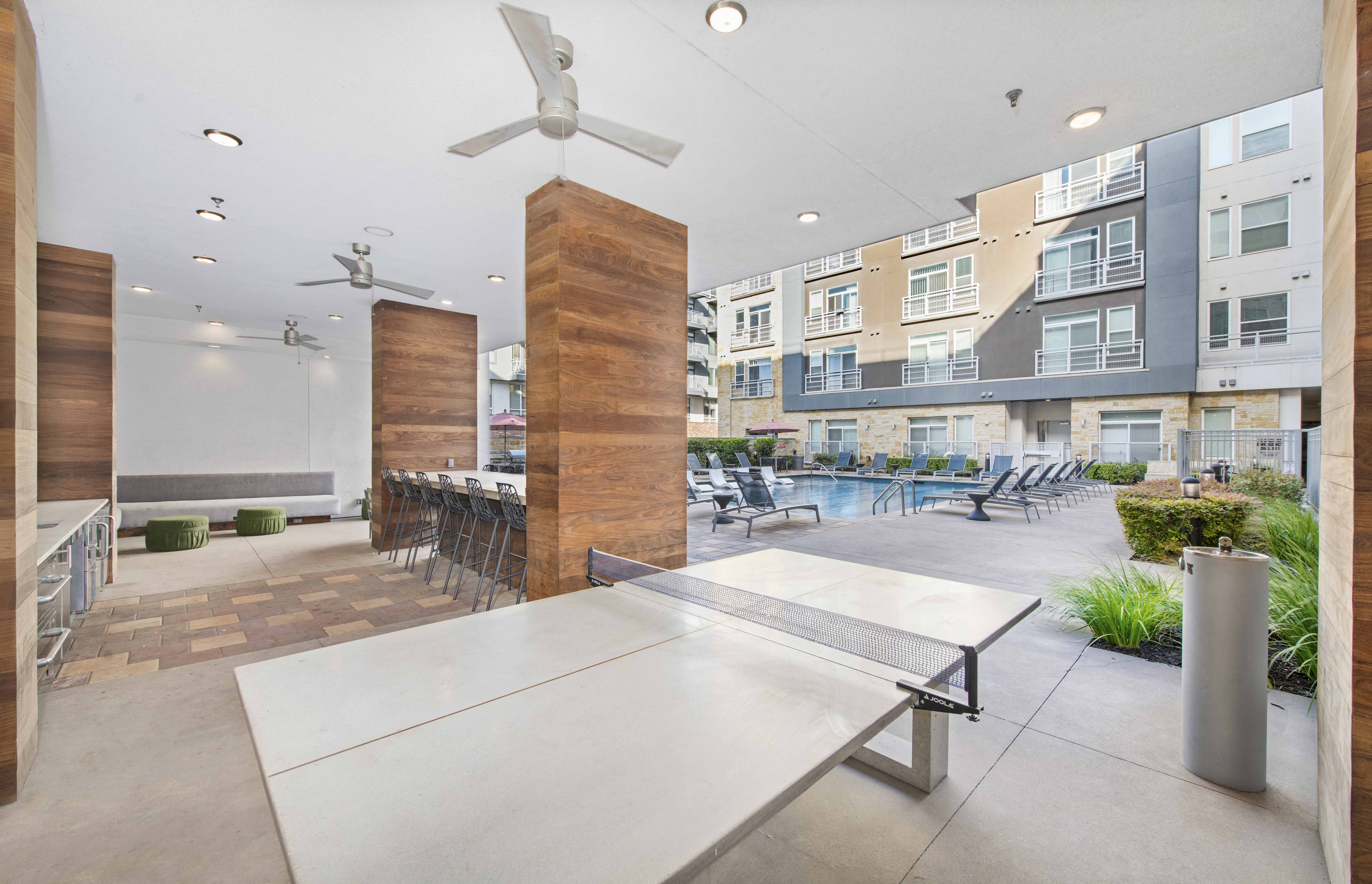 1500 South Lamar Blvd Studio-2 Beds Apartment for Rent