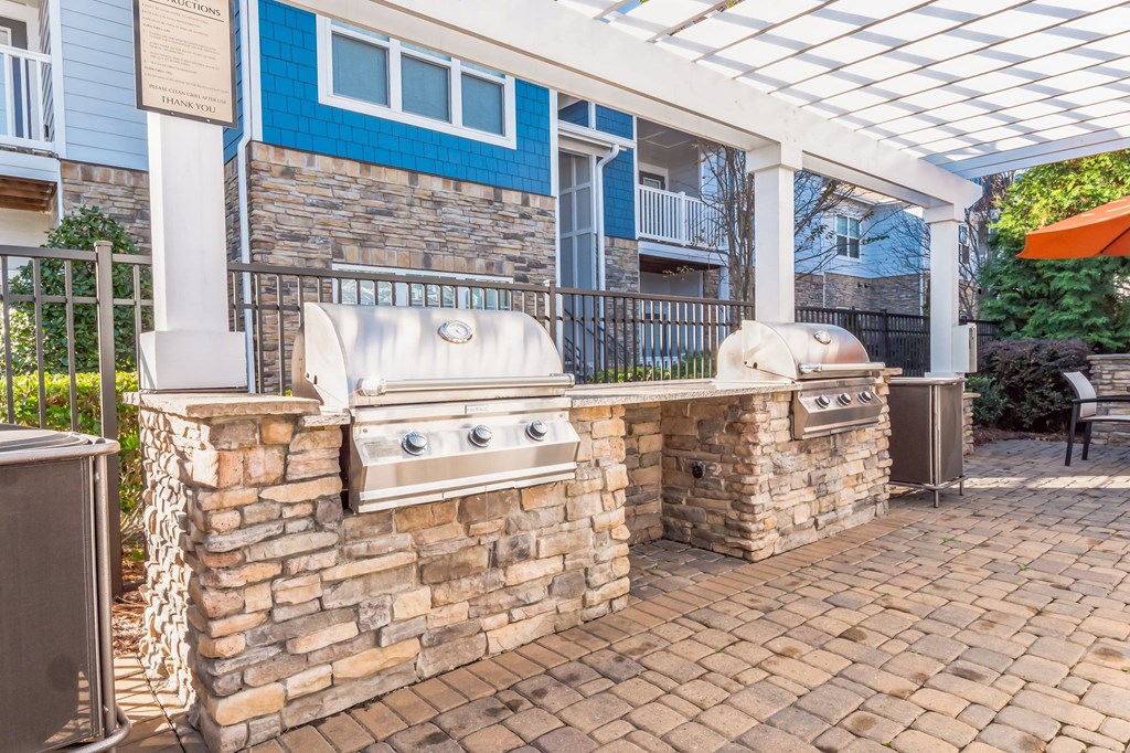 Outdoor Lounge and Grill Station