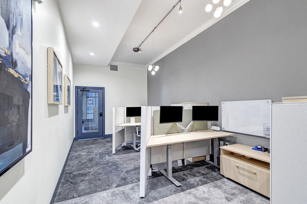 Clubhouse Business Room