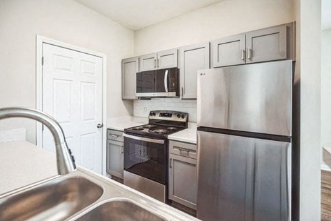 3702 Trace Circle 2-4 Beds Apartment for Rent