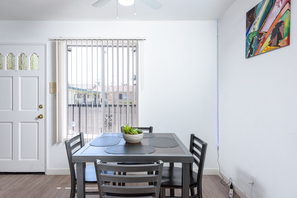 Furnished dining room