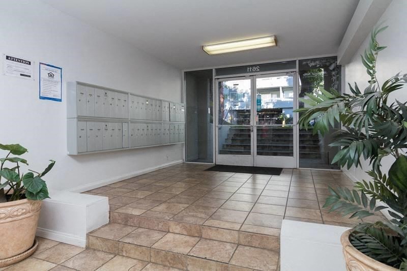 the lockers in the locker room area of a building