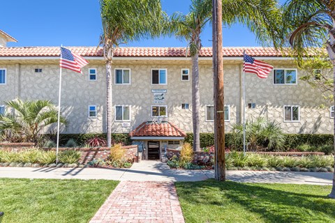the building in which the resort is located