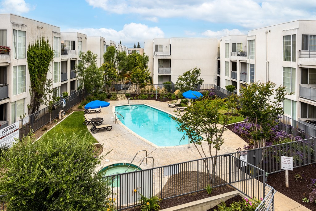 Parc Ridge Apartments, 95559575 Reseda Blvd., Northridge, CA RentCafe